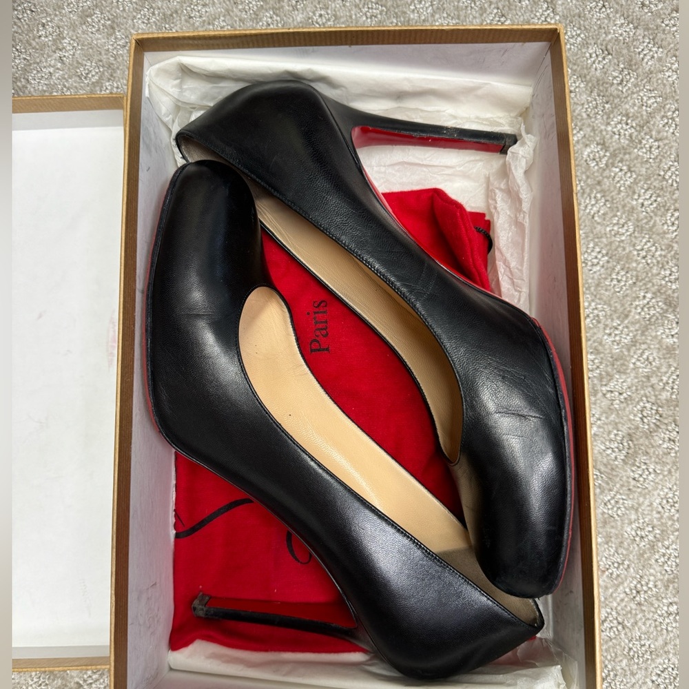 Christian Louboutin simple black pumps